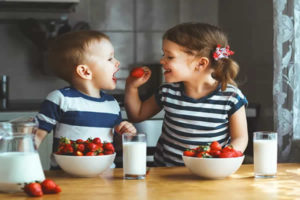 Seu filho tem dificuldades para se alimentar?